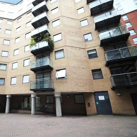 Image 1 - Garrard House, Garrard Street, Reading, RG1 1ED, United Kingdom - Apartment for rent