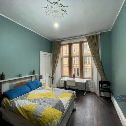 Rent this 3 bed apartment on 44 in 46, 50 Bentinck Street
