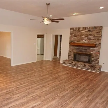 Image 4 - 66 Greentree Lane, Panorama Village, Montgomery County, TX 77304, USA - House for rent