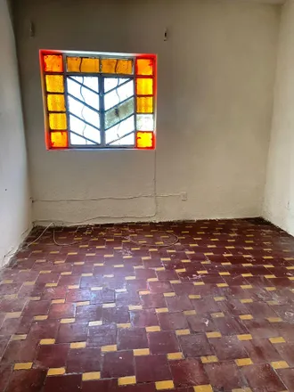 Rent this 4 bed house on Calle Antonio Bravo in Colonia del Periodista, 44450 Guadalajara