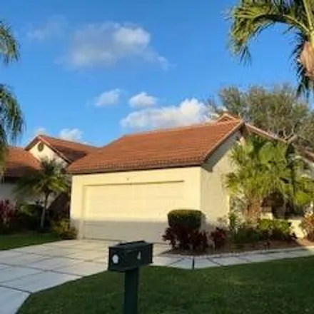 Rent this 3 bed house on 4 Ironwood Way North in Palm Beach Gardens, FL 33418