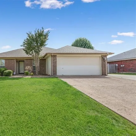 Buy this 4 bed house on 4312 Larry Don Lane in Waco, TX 76708