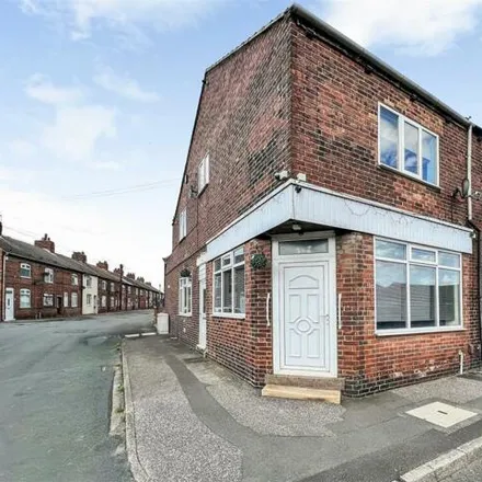 Buy this 3 bed house on Double Dragon in 21 Leeds Road, Castleford