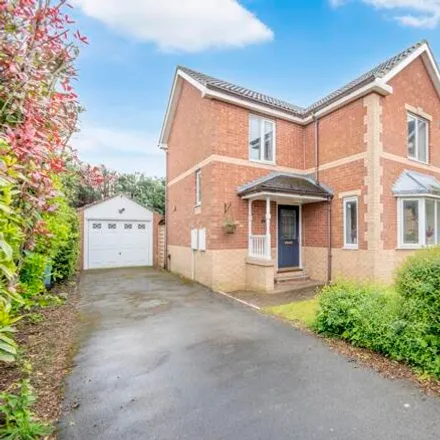 Buy this 3 bed house on 31 Thornhill Road in Harworth, DN11 8LQ