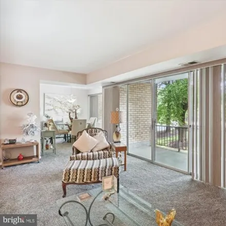 Image 5 - 14616 Bauer Drive, Rockville, MD 20853, USA - Condo for sale