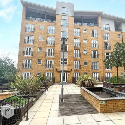 Rent this 2 bed apartment on Oldfield Road/Liverpool Street in Oldfield Road, Salford