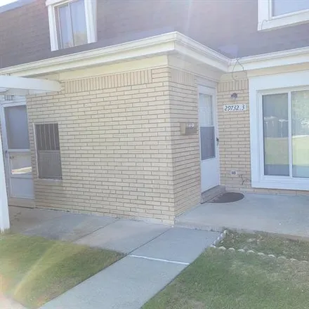 Rent this 1 bed townhouse on 29732 City Center Drive in Warren, MI 48093