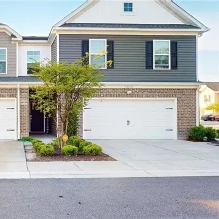 Rent this 3 bed condo on Coleman Farms Townhomes Clubhouse in Lanjay Lane, Chesapeake