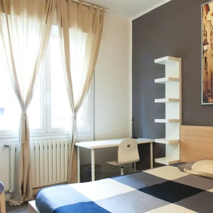 Rent this 6 bed room on Via delle Lame in 54/2, 40122 Bologna BO