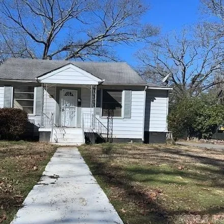 Rent this 3 bed house on 1900 S Pierce St in Little Rock, Arkansas