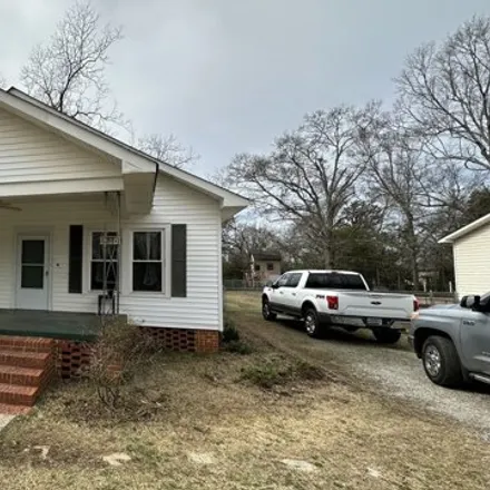 Buy this 3 bed house on 552 Stewart Avenue in Thomaston, GA 30286