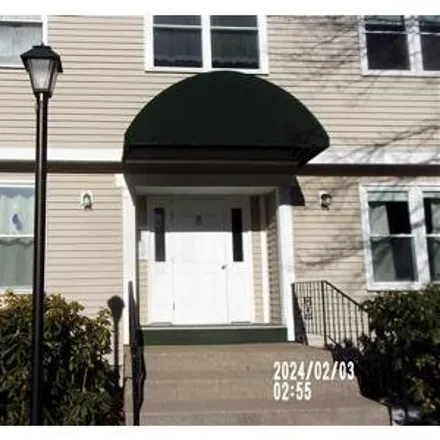 Buy this 2 bed condo on 425 Main Street in Hudson, MA 01749