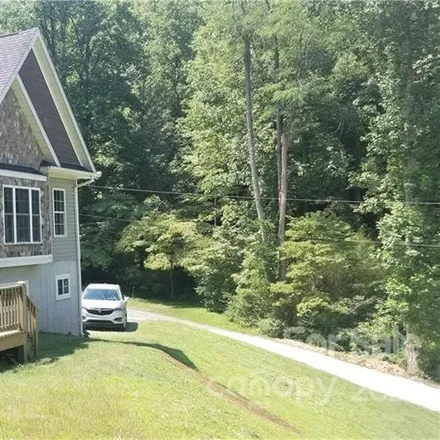 Image 3 - 499 State Road 1155, Swain County, NC 28713, USA - House for sale
