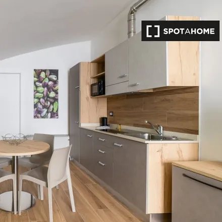 Image 4 - Via de' Carracci 61, 40129 Bologna BO, Italy - Apartment for rent