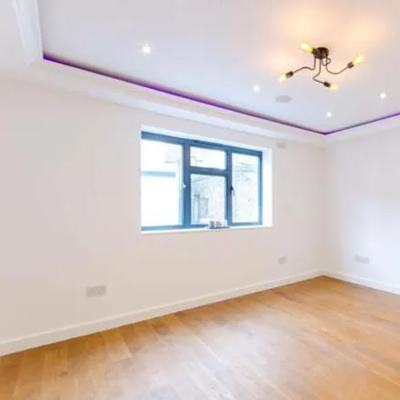 Image 5 - Rose Joan Mews, London, NW6 1DQ, United Kingdom - Room for rent