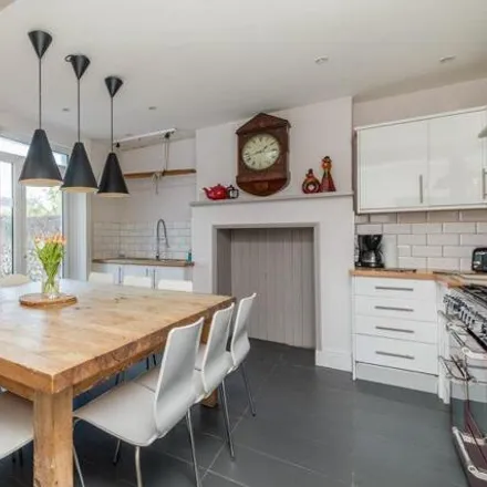 Image 2 - Albion Hill, Queen's Park Road, Brighton, BN2 0GJ, United Kingdom - Townhouse for sale