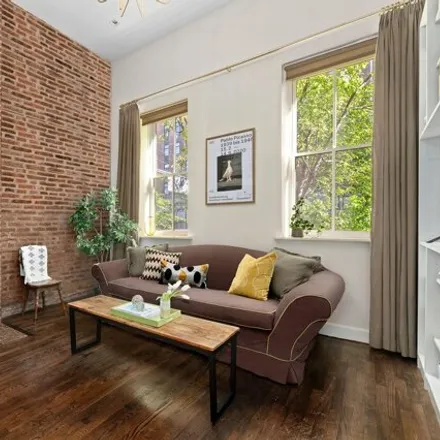 Image 2 - 460 West 23rd Street, New York, NY 10011, USA - Apartment for sale