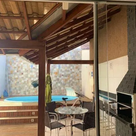 Buy this 3 bed house on Rua Joaquim Antônio dos Santos in Aeroporto, Londrina - PR