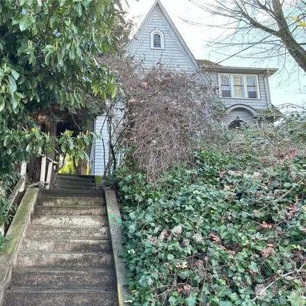 Buy this 4 bed house on 3257 Fuhrman Avenue East in Seattle, WA 98102