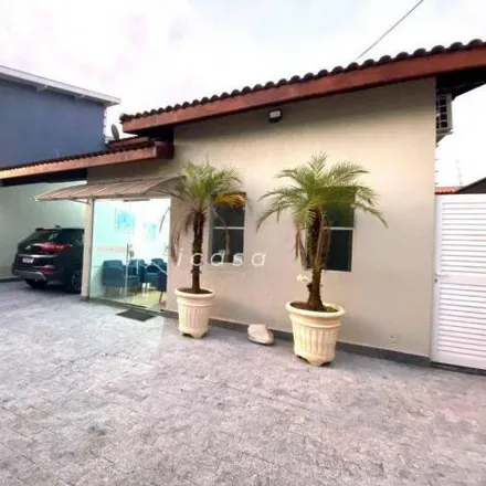 Buy this 3 bed house on Clube Jequitibá Administração in Rua José de Noronha Ferraz, Vila Resende