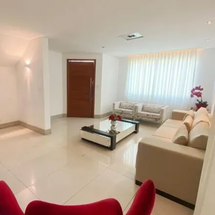 Buy this 3 bed house on Avenida Petit in Nova Vista, Belo Horizonte - MG