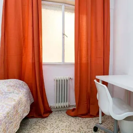 Rent this studio room on Clínica Dental Pichel in Calle Pedro Antonio de Alarcón, 18002 Granada