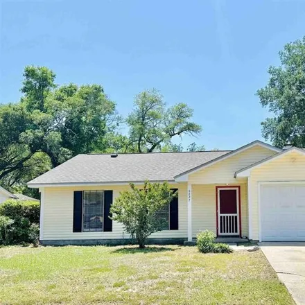 Rent this 3 bed house on 4231 Elmcrest Drive in Ferry Pass, FL 32504