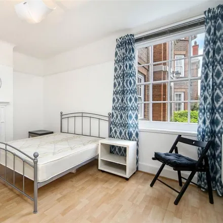 Image 7 - unnamed road, London, W3 7JD, United Kingdom - Apartment for rent
