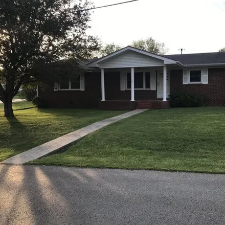 Buy this 4 bed house on 105 Bradyl Street in Corbin, KY 40701