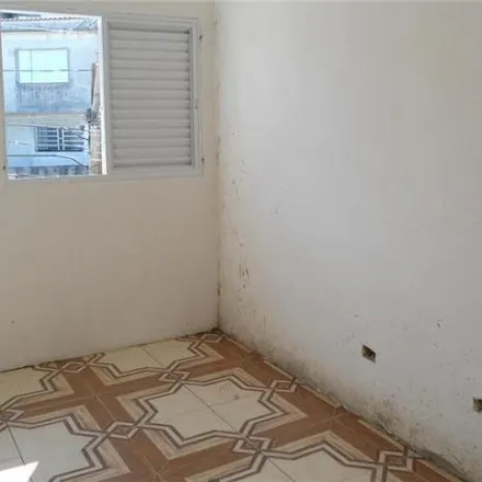 Buy this 2 bed apartment on Rua Brasílio Rodrigues in Vila Junqueira, Santo André - SP