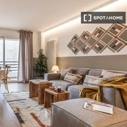 Rent this 2 bed apartment on Madrid in Colegio Ntra. Sra. del Pilar, Calle de Castelló