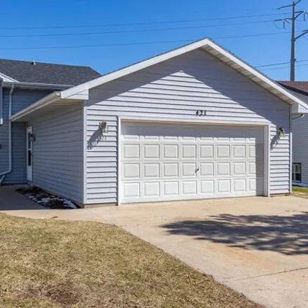 Buy this 2 bed condo on 473 Arthur Court in Kimberly, Outagamie County