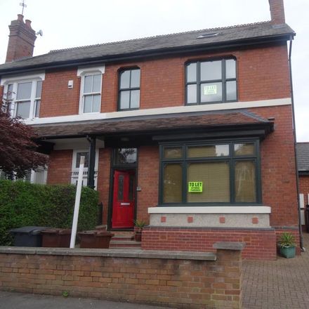 Rent this 3 bed apartment on York Avenue in Wolverhampton, WV3 9LH