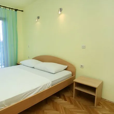 Rent this 1 bed apartment on 51250 Novi Vinodolski