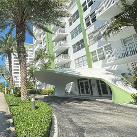 Image 3 - 2050 Canal Drive, San Souci Estates, North Miami, FL 33181, USA - Condo for sale