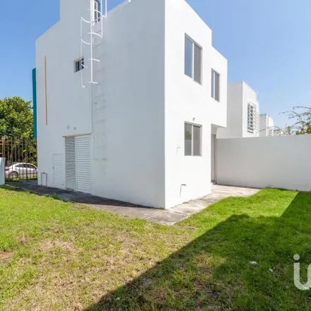 Buy this 3 bed house on Calle Bilvao in 62790 Chiconcuac, MOR
