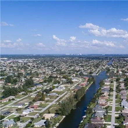 Image 9 - 224 Southeast 17th Street, Cape Coral, FL 33990, USA - House for sale