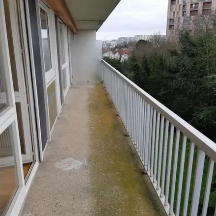 Rent this 3 bed apartment on 16 Rue du Regard in 94260 Fresnes, France