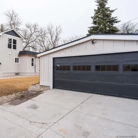 Image 3 - 2722 Central Avenue, Cheyenne, WY 82001, USA - House for sale