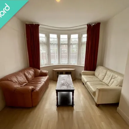 Rent this 4 bed duplex on 861 Kingsway in Wythenshawe, M20 5PB