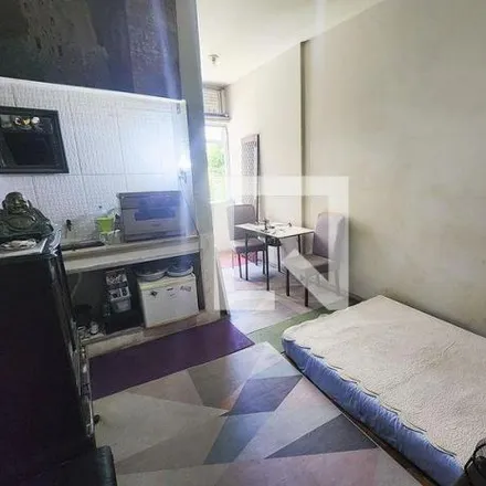 Rent this 1 bed apartment on Rua General Góis Monteiro 184;194 in Botafogo, Rio de Janeiro - RJ