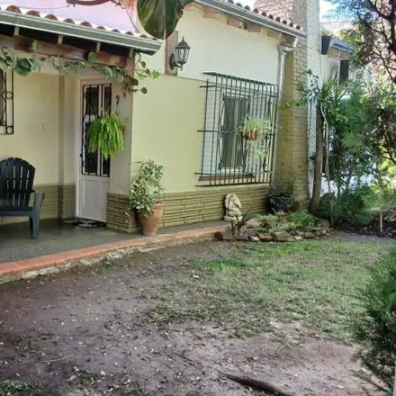 Buy this 3 bed house on Frías 2103 in José Mármol, Argentina