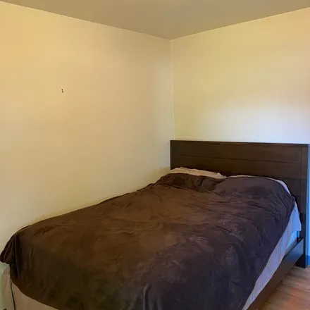 Rent this 1 bed room on 1009 South 100th Street in Glendale, Seattle