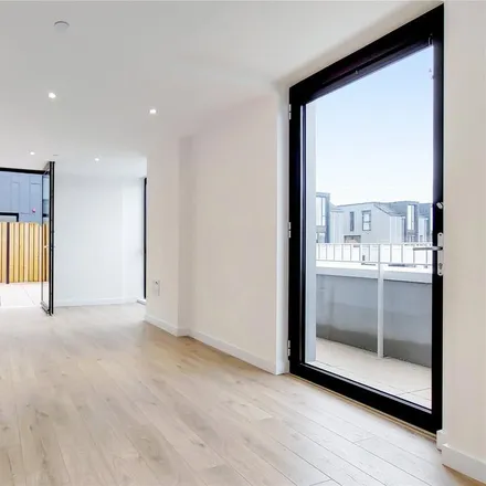 Image 3 - Hawthorn House, 9 Forrester Way, London, E15 1GJ, United Kingdom - Apartment for rent