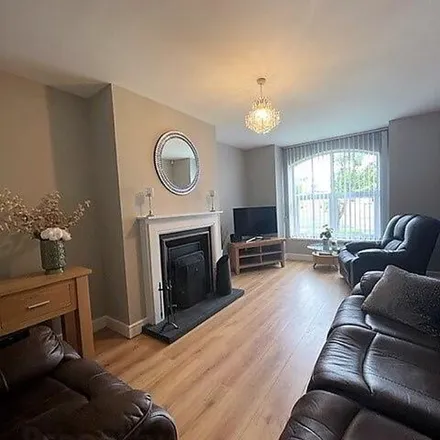 Image 4 - Willowfield Drive, Coleraine, BT52 2NX, United Kingdom - Townhouse for rent