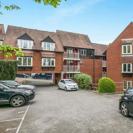 Rent this 1 bed apartment on The Mount in Guildford, GU2 4HR