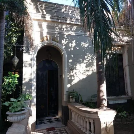 Buy this 2 bed house on General Juan Farrel 16 in Partido de Lanús, 1822 Valentín Alsina