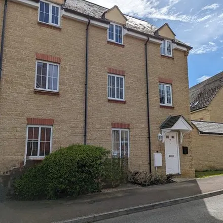 Rent this 2 bed townhouse on 38 in 40 Greenacre Way, Gotherington