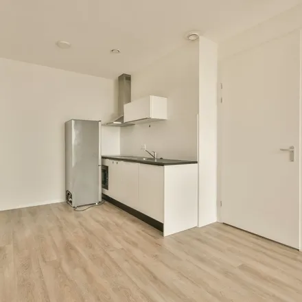 Image 5 - Van Heuven Goedhartplein 739, 3527 DZ Utrecht, Netherlands - Apartment for rent