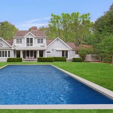 Rent this 5 bed house on 207 Six Pole Highway in Wainscott, East Hampton